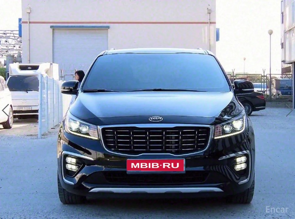 KIA Carnival III, 2020 год, 2 830 000 рублей, 2 фотография