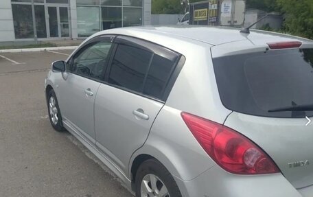 Nissan Tiida, 2010 год, 850 000 рублей, 4 фотография