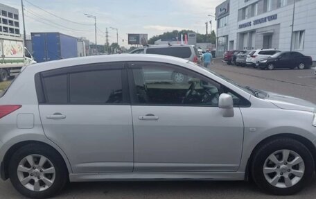 Nissan Tiida, 2010 год, 850 000 рублей, 7 фотография