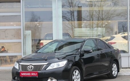 Toyota Camry, 2014 год, 1 570 000 рублей, 7 фотография