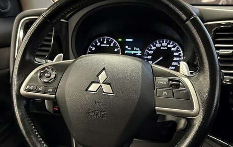 Mitsubishi Outlander III рестайлинг 3, 2012 год, 1 837 000 рублей, 28 фотография