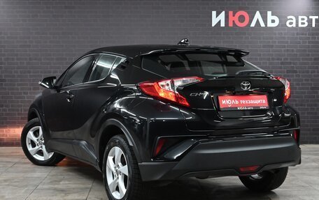 Toyota C-HR I рестайлинг, 2019 год, 2 665 000 рублей, 6 фотография