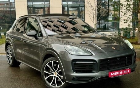 Porsche Cayenne III, 2018 год, 6 099 000 рублей, 2 фотография