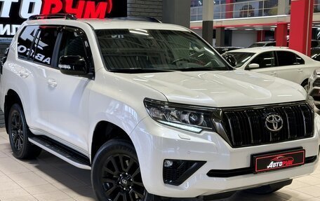 Toyota Land Cruiser Prado 150 рестайлинг 2, 2020 год, 6 757 000 рублей, 2 фотография