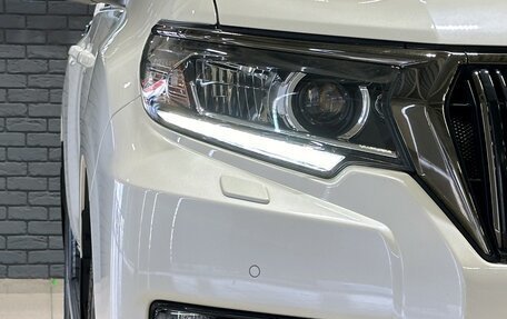 Toyota Land Cruiser Prado 150 рестайлинг 2, 2020 год, 6 757 000 рублей, 9 фотография