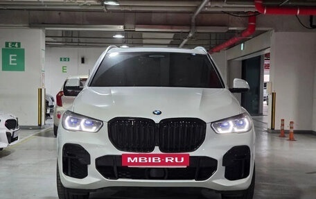 BMW X5, 2022 год, 6 550 000 рублей, 2 фотография