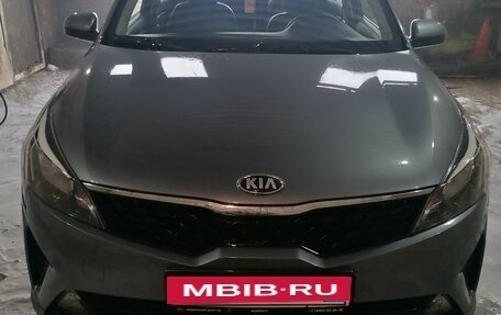 KIA Rio IV, 2020 год, 1 850 000 рублей, 5 фотография