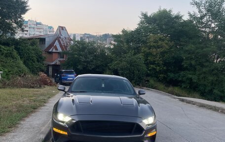 Ford Mustang VI рестайлинг, 2019 год, 4 400 000 рублей, 2 фотография