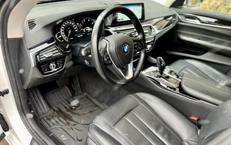 BMW 6 серия, 2018 год, 4 950 000 рублей, 14 фотография