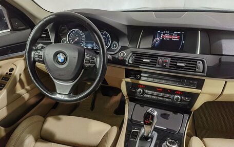 BMW 5 серия, 2015 год, 2 400 000 рублей, 18 фотография