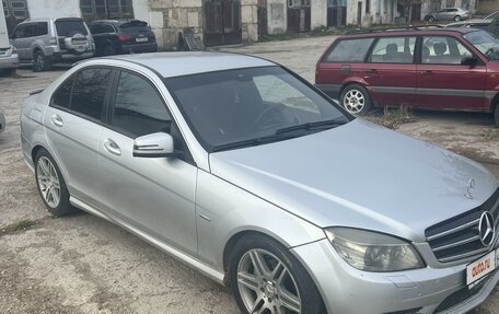 Mercedes-Benz C-Класс, 2010 год, 750 000 рублей, 2 фотография