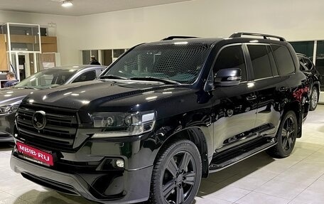 Toyota Land Cruiser 200, 2018 год, 9 500 000 рублей, 4 фотография