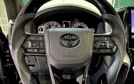 Toyota Land Cruiser 200, 2018 год, 9 500 000 рублей, 13 фотография