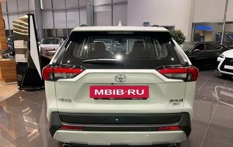 Toyota RAV4, 2024 год, 4 707 000 рублей, 6 фотография