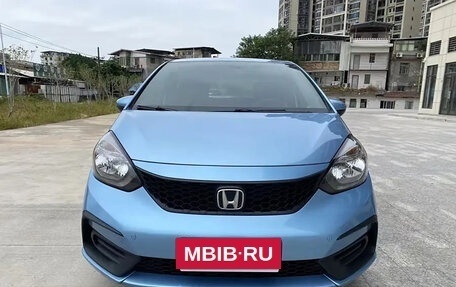 Honda Fit, 2021 год, 1 390 000 рублей, 2 фотография