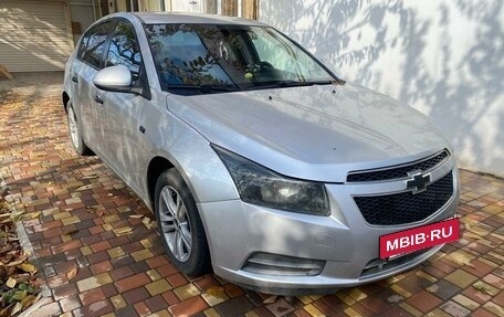 Chevrolet Cruze II, 2012 год, 799 000 рублей, 2 фотография