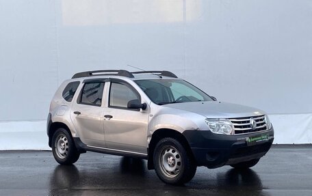 Renault Duster I рестайлинг, 2014 год, 890 000 рублей, 3 фотография