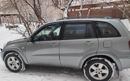 Toyota RAV4, 2005 год, 1 200 000 рублей, 2 фотография