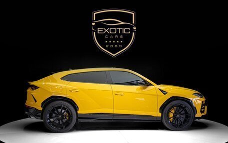 Lamborghini Urus I, 2021 год, 28 590 000 рублей, 3 фотография