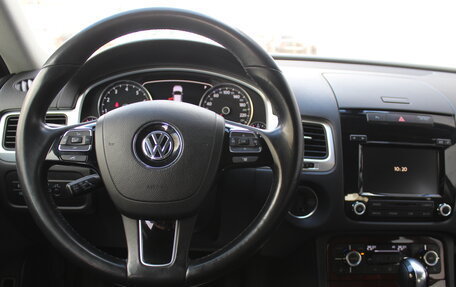 Volkswagen Touareg III, 2012 год, 2 420 000 рублей, 16 фотография