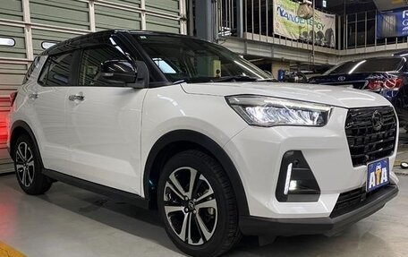 Daihatsu Rocky, 2021 год, 1 600 000 рублей, 2 фотография