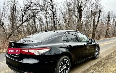 Toyota Camry, 2018 год, 2 635 000 рублей, 11 фотография