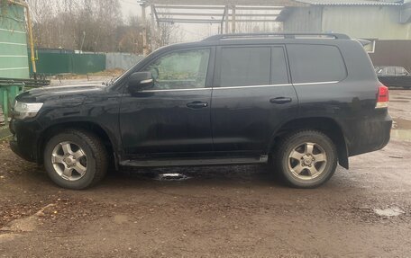 Toyota Land Cruiser 200, 2019 год, 7 500 000 рублей, 4 фотография