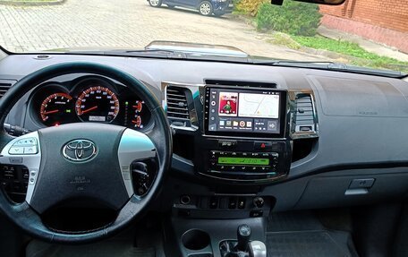 Toyota Hilux VII, 2012 год, 2 600 000 рублей, 10 фотография