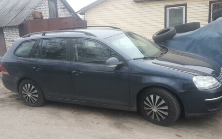 Volkswagen Golf V, 2008 год, 799 000 рублей, 2 фотография