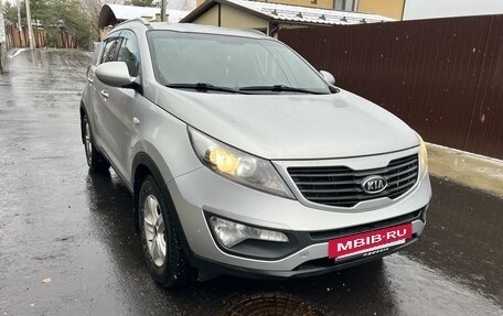 KIA Sportage III, 2012 год, 1 350 000 рублей, 2 фотография