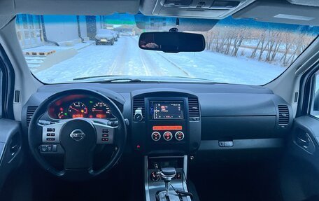 Nissan Navara (Frontier), 2013 год, 2 200 000 рублей, 9 фотография