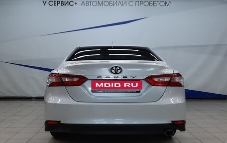 Toyota Camry, 2021 год, 2 870 000 рублей, 4 фотография