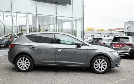 SEAT Leon III, 2013 год, 4 фотография