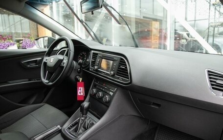 SEAT Leon III, 2013 год, 21 фотография