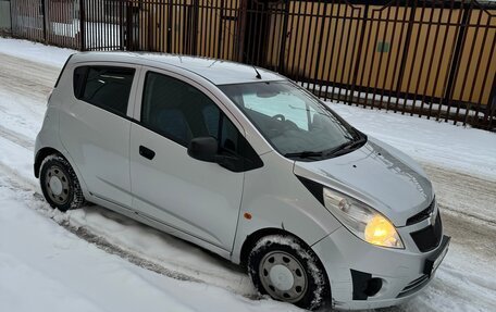 Chevrolet Spark III, 2012 год, 630 000 рублей, 4 фотография