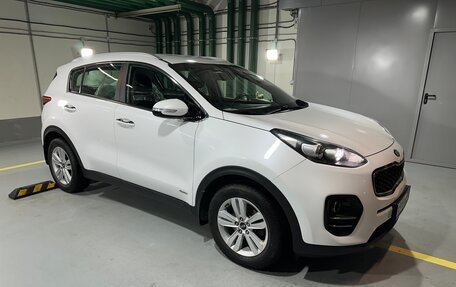 KIA Sportage IV рестайлинг, 2018 год, 2 160 000 рублей, 3 фотография