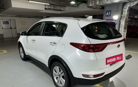 KIA Sportage IV рестайлинг, 2018 год, 2 160 000 рублей, 7 фотография