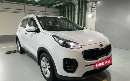 KIA Sportage IV рестайлинг, 2018 год, 2 160 000 рублей, 2 фотография