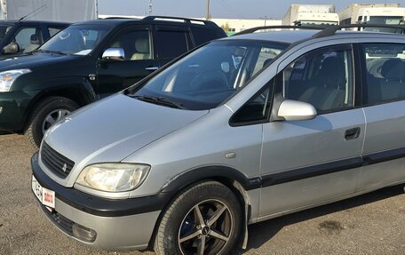 Opel Zafira A рестайлинг, 2001 год, 449 000 рублей, 7 фотография