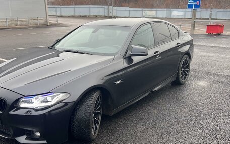 BMW 5 серия, 2011 год, 1 400 000 рублей, 3 фотография