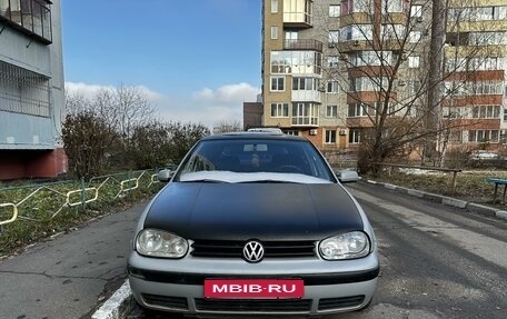 Volkswagen Golf IV, 2002 год, 370 000 рублей, 9 фотография