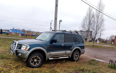 Mitsubishi Pajero III рестайлинг, 2000 год, 650 000 рублей, 12 фотография