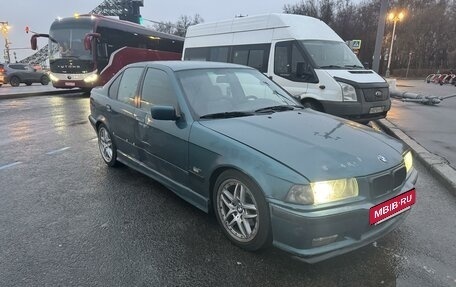 BMW 3 серия, 1991 год, 340 000 рублей, 13 фотография