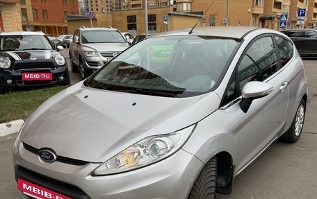 Ford Fiesta, 2010 год, 730 000 рублей, 2 фотография