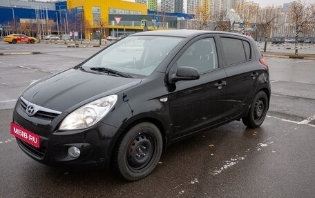 Hyundai i20 IB рестайлинг, 2010 год, 750 000 рублей, 3 фотография