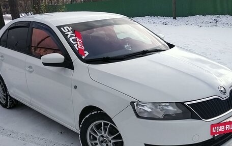 Skoda Rapid I, 2015 год, 700 000 рублей, 2 фотография