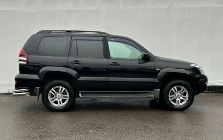 Toyota Land Cruiser Prado 120 рестайлинг, 2007 год, 2 830 000 рублей, 4 фотография