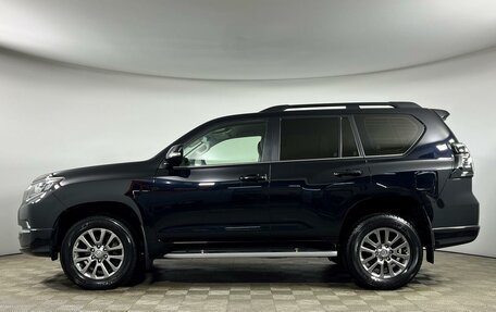 Toyota Land Cruiser Prado 150 рестайлинг 2, 2020 год, 6 499 000 рублей, 3 фотография