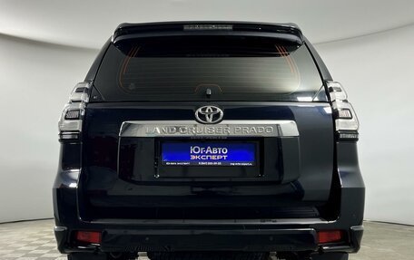 Toyota Land Cruiser Prado 150 рестайлинг 2, 2020 год, 6 499 000 рублей, 5 фотография