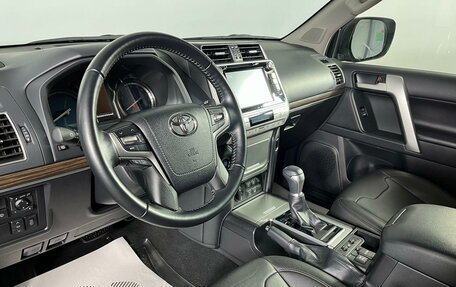 Toyota Land Cruiser Prado 150 рестайлинг 2, 2020 год, 6 499 000 рублей, 11 фотография